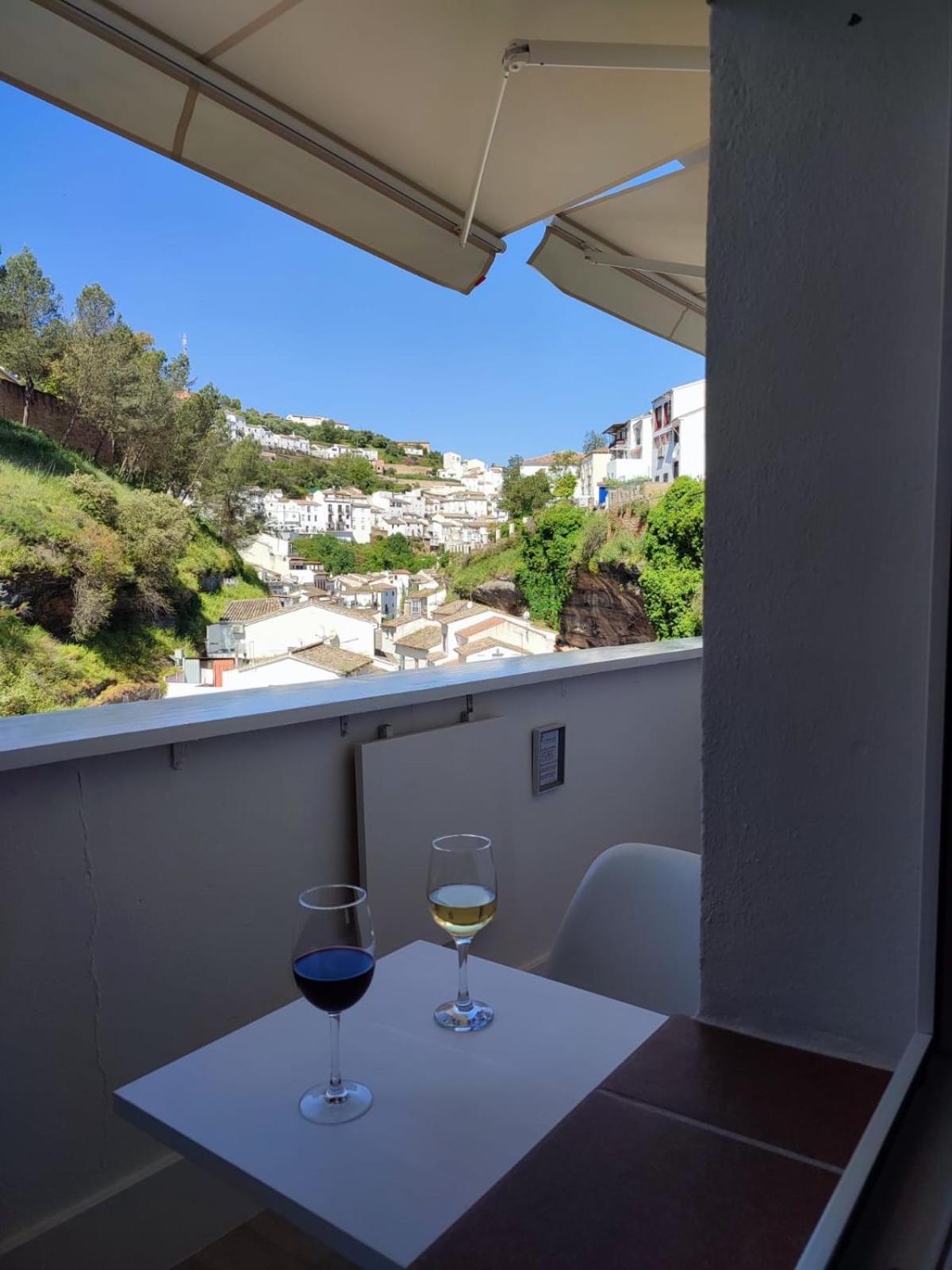 La Rosa Gris Apartment Setenil De Las Bodegas Exterior foto